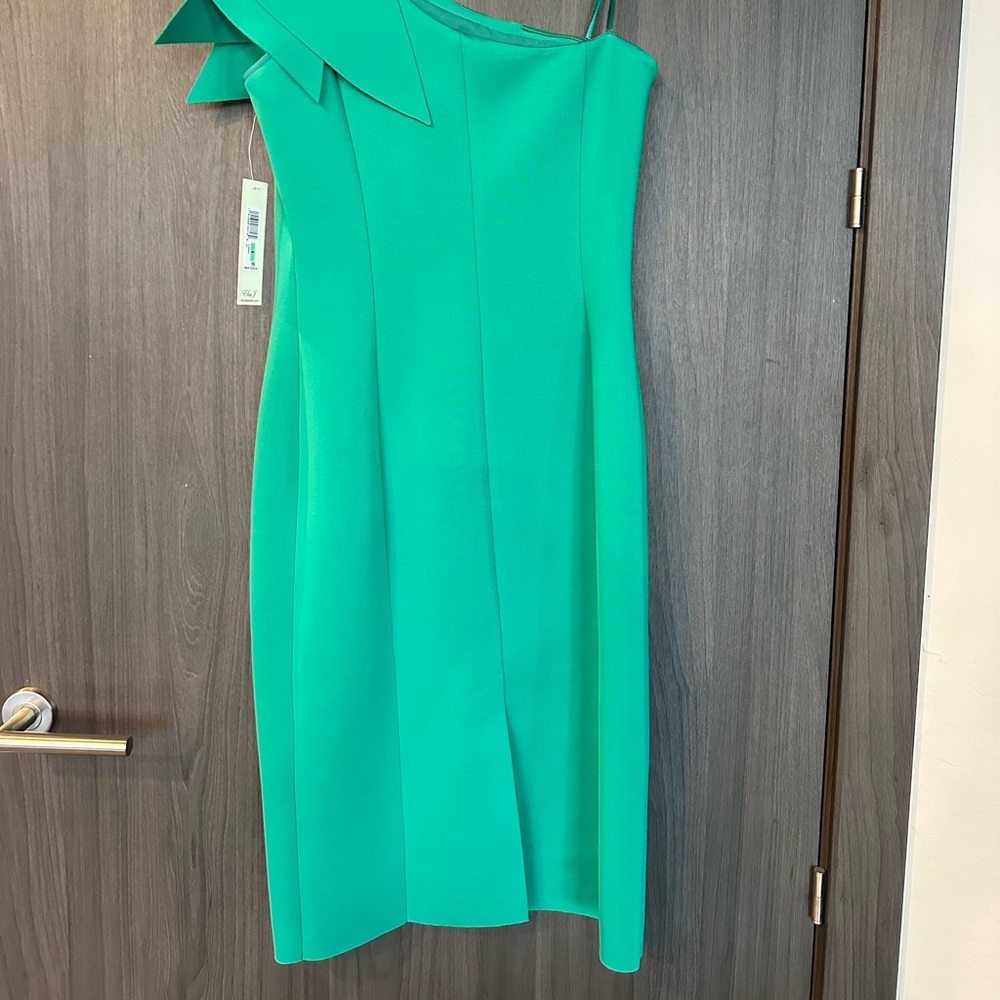 One Shoulder Midi - Picture 5 of 7